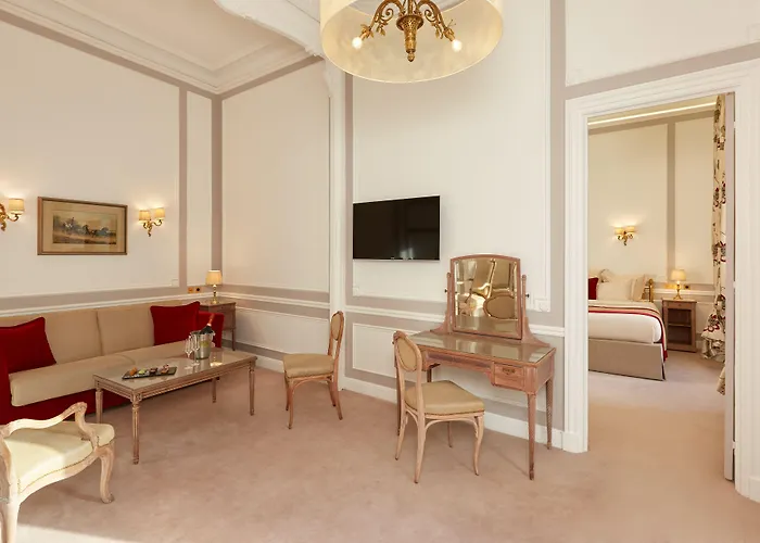 Hotel Regina Louvre Parijs