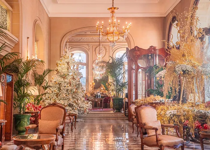 Regina Louvre מלון 5*