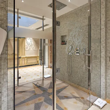 Regina Louvre 5*