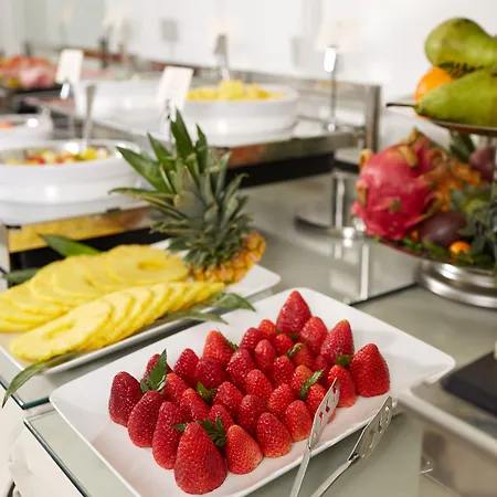 Regina Louvre 5* Párizs