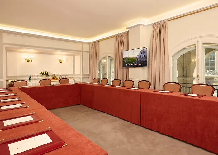 Regina Louvre Отель 5*