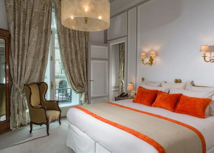 Отель Regina Louvre