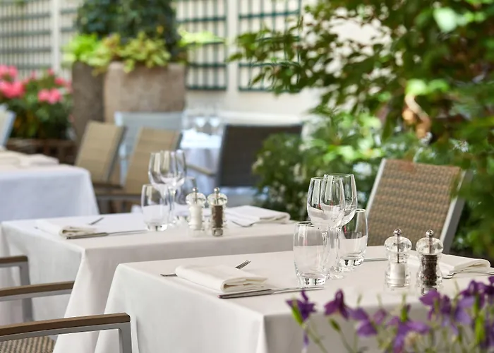 Отель Regina Louvre