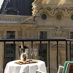 Regina Louvre Hotel 5*