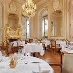 Regina Louvre Otel