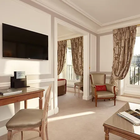 Regina Louvre Hotel