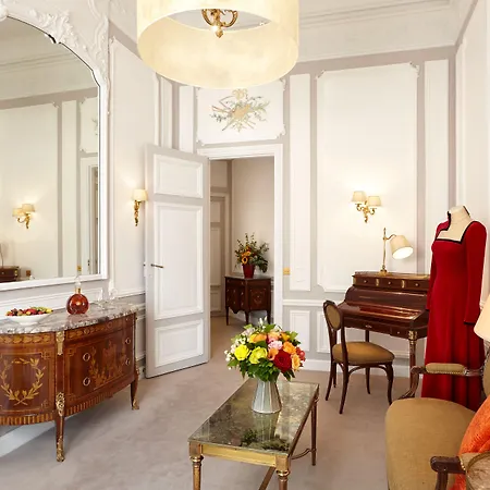 Hotel Regina Louvre