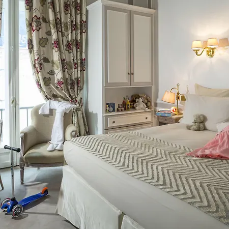 Regina Louvre Hotel