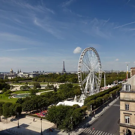 Regina Louvre Hotel 5*