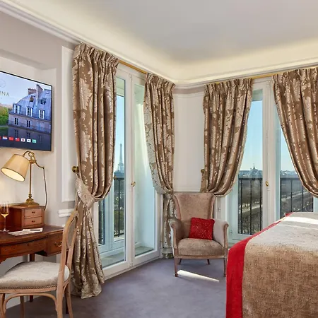 Regina Louvre Hotel 5*
