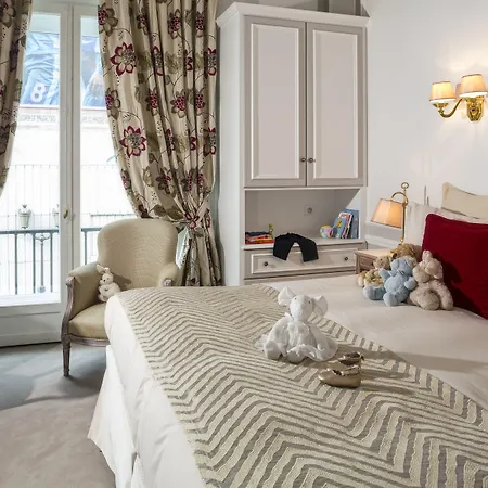 Regina Louvre Otel 5*